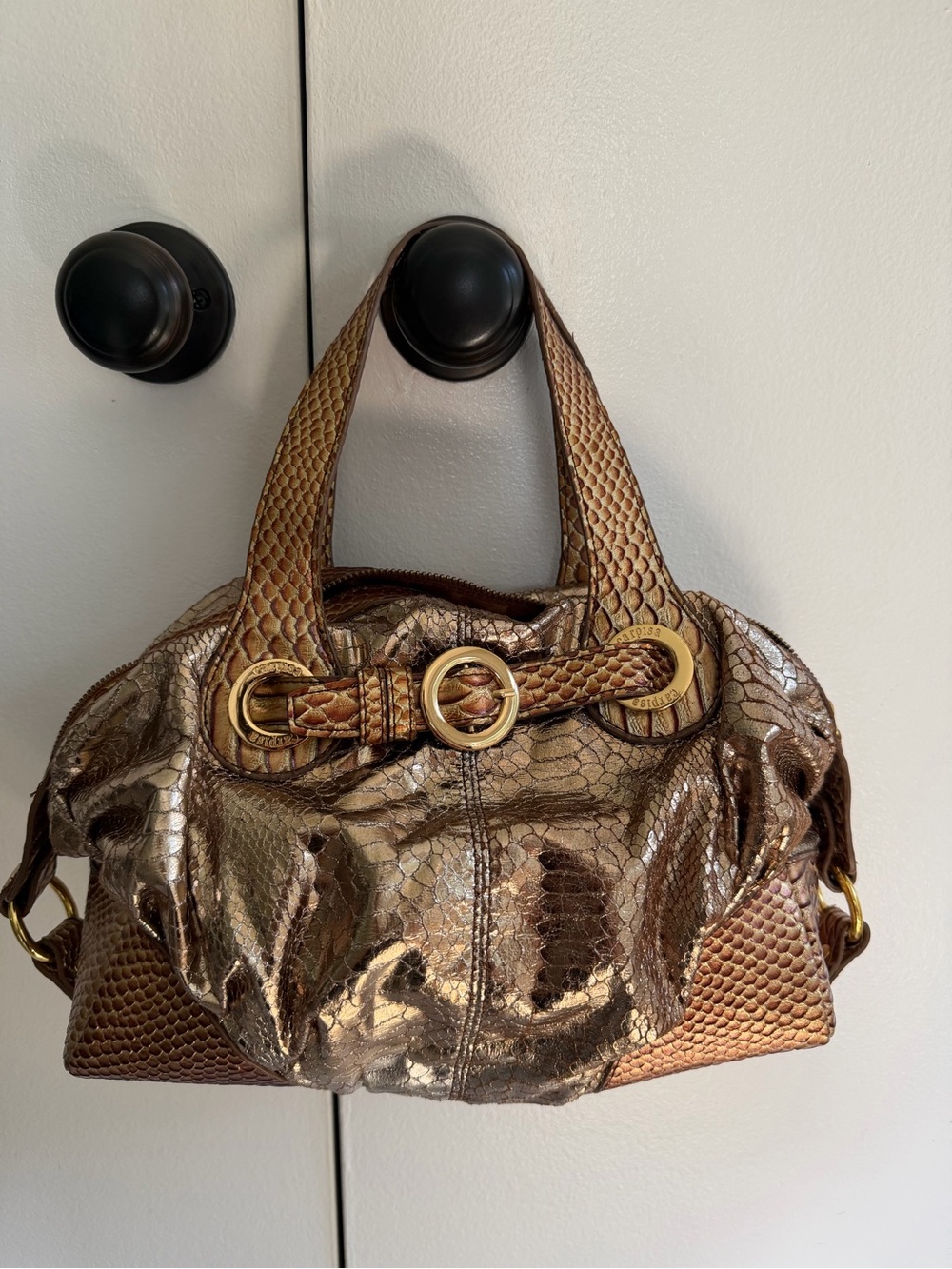 Carispa snakeskin embossed handbag